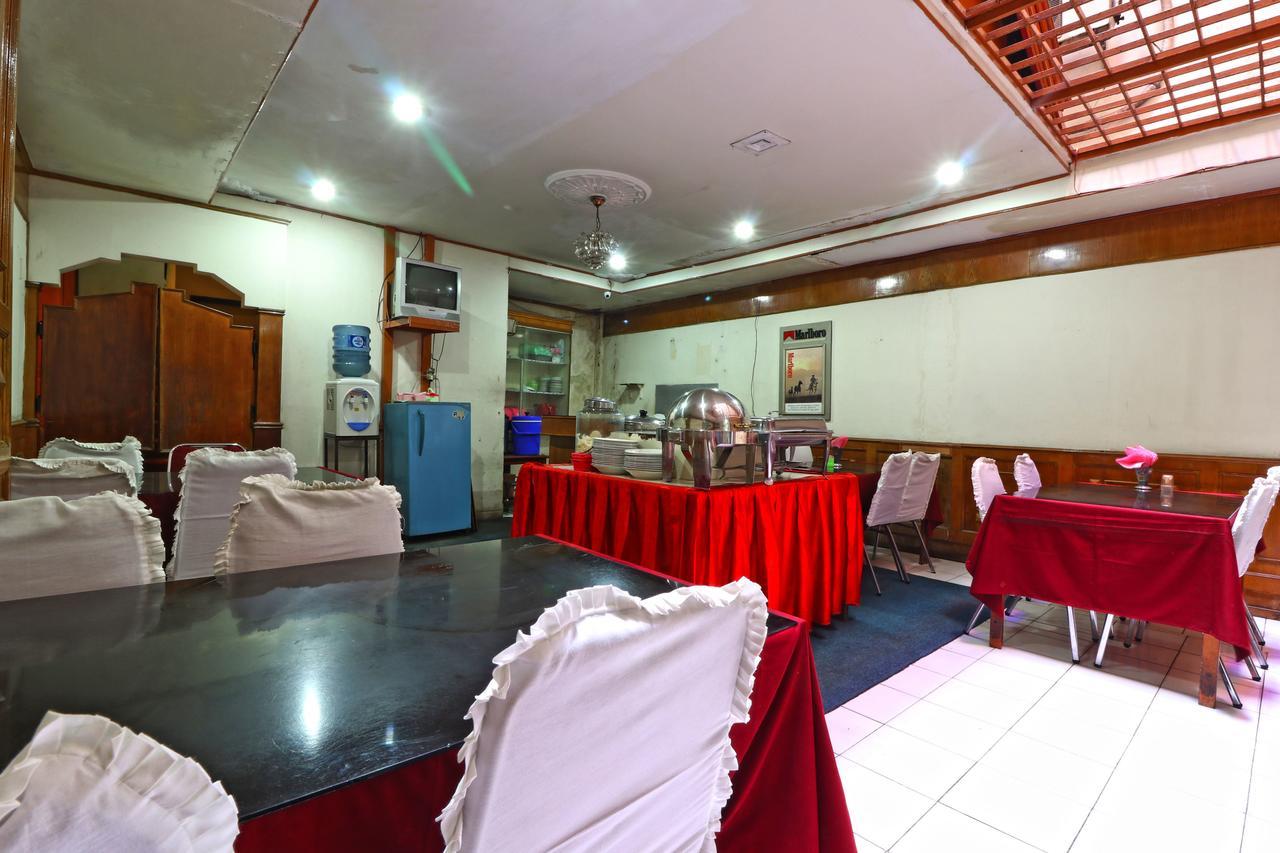 Hotel Sumatera Medan Extérieur photo