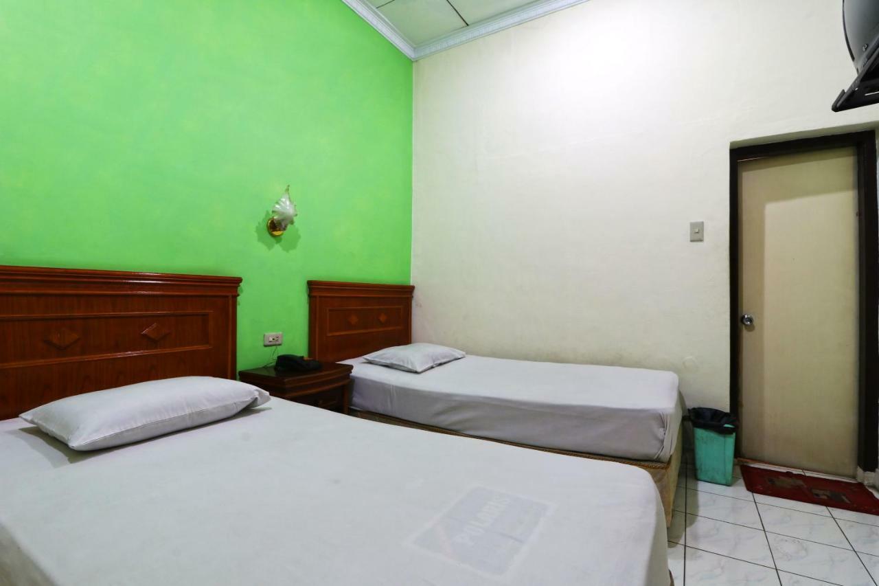 Hotel Sumatera Medan Extérieur photo